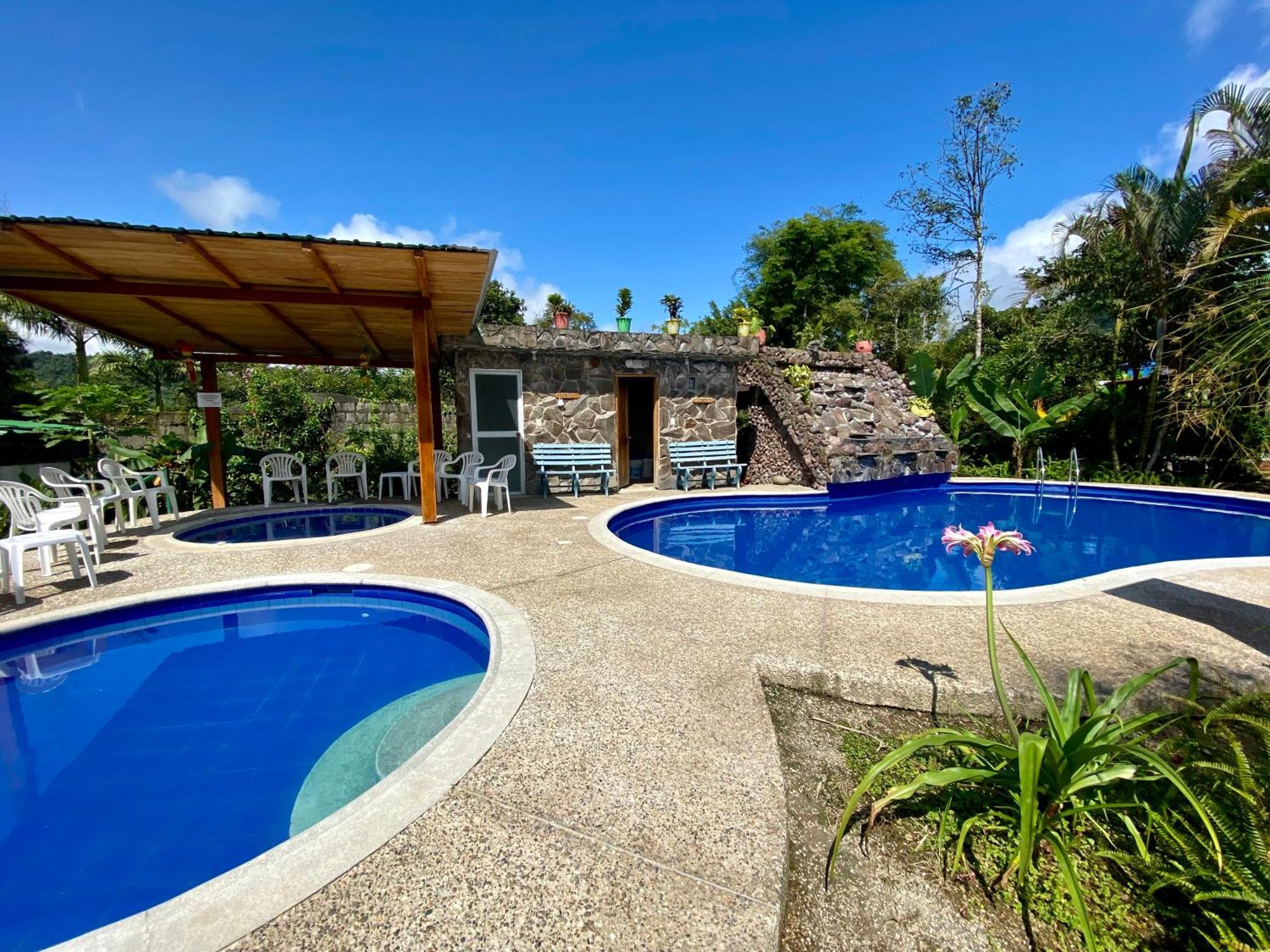 Hosteria Arasari Mindo Bagian luar foto