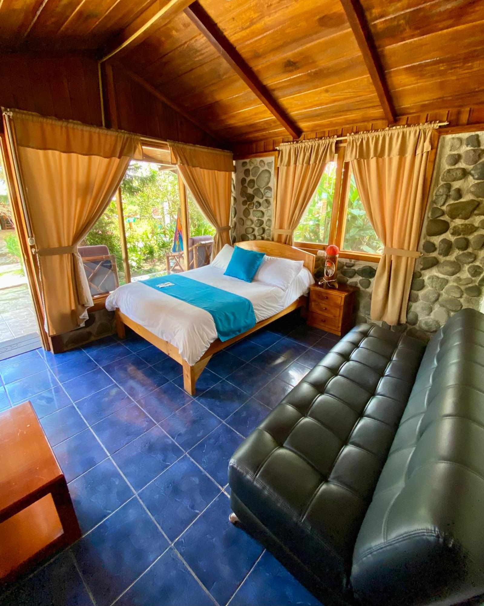 Hosteria Arasari Mindo Bagian luar foto