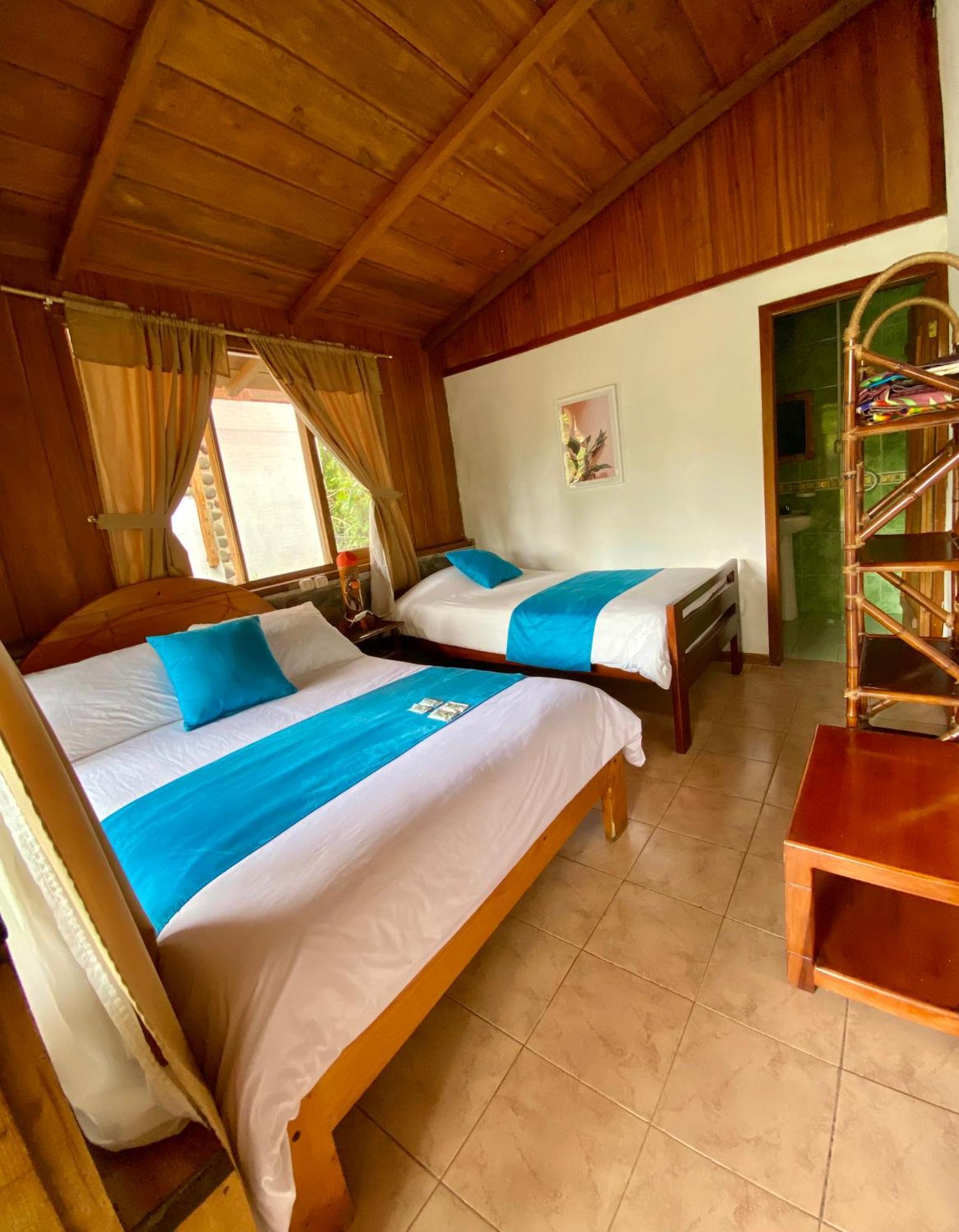 Hosteria Arasari Mindo Bagian luar foto