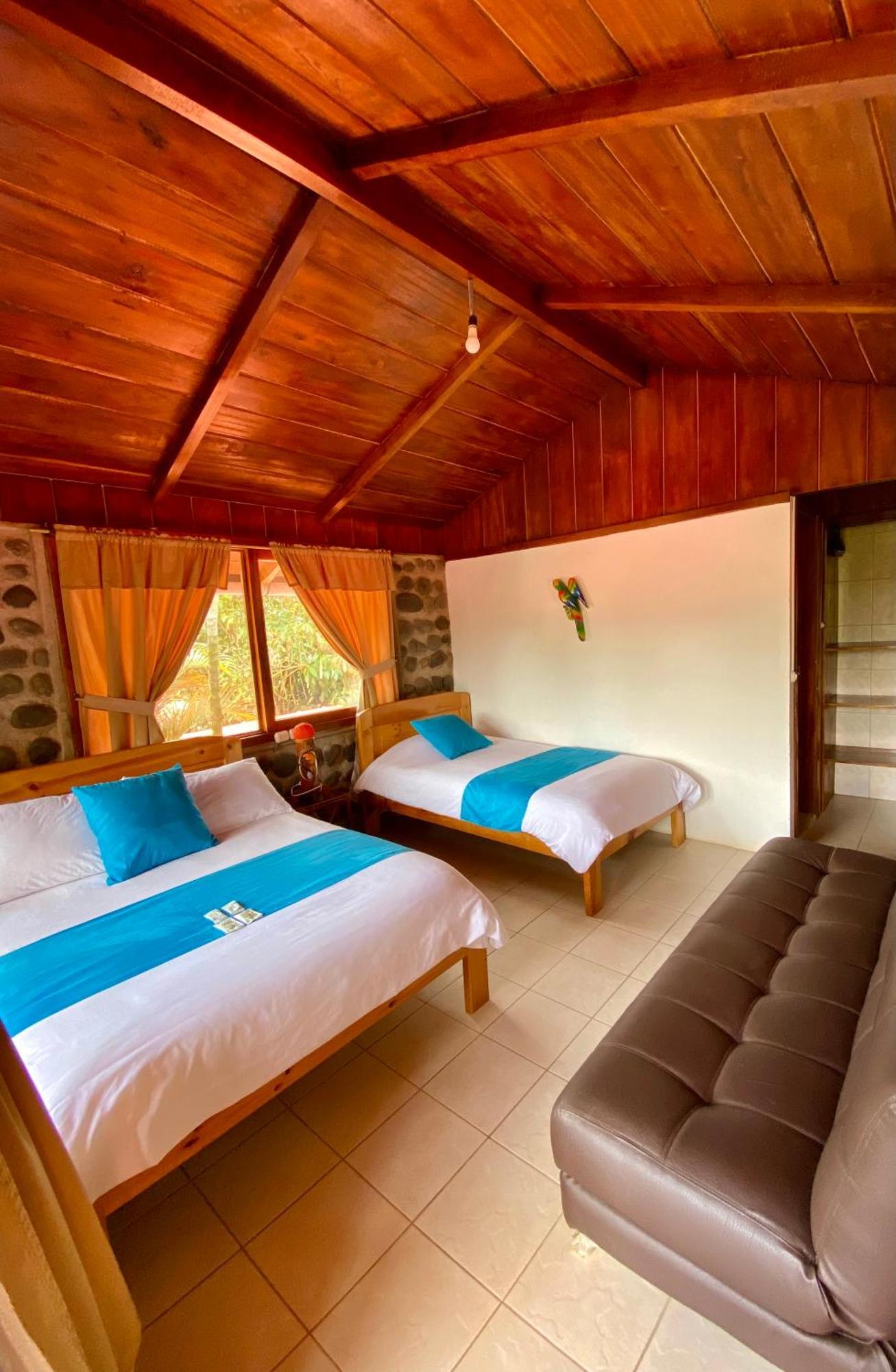 Hosteria Arasari Mindo Bagian luar foto
