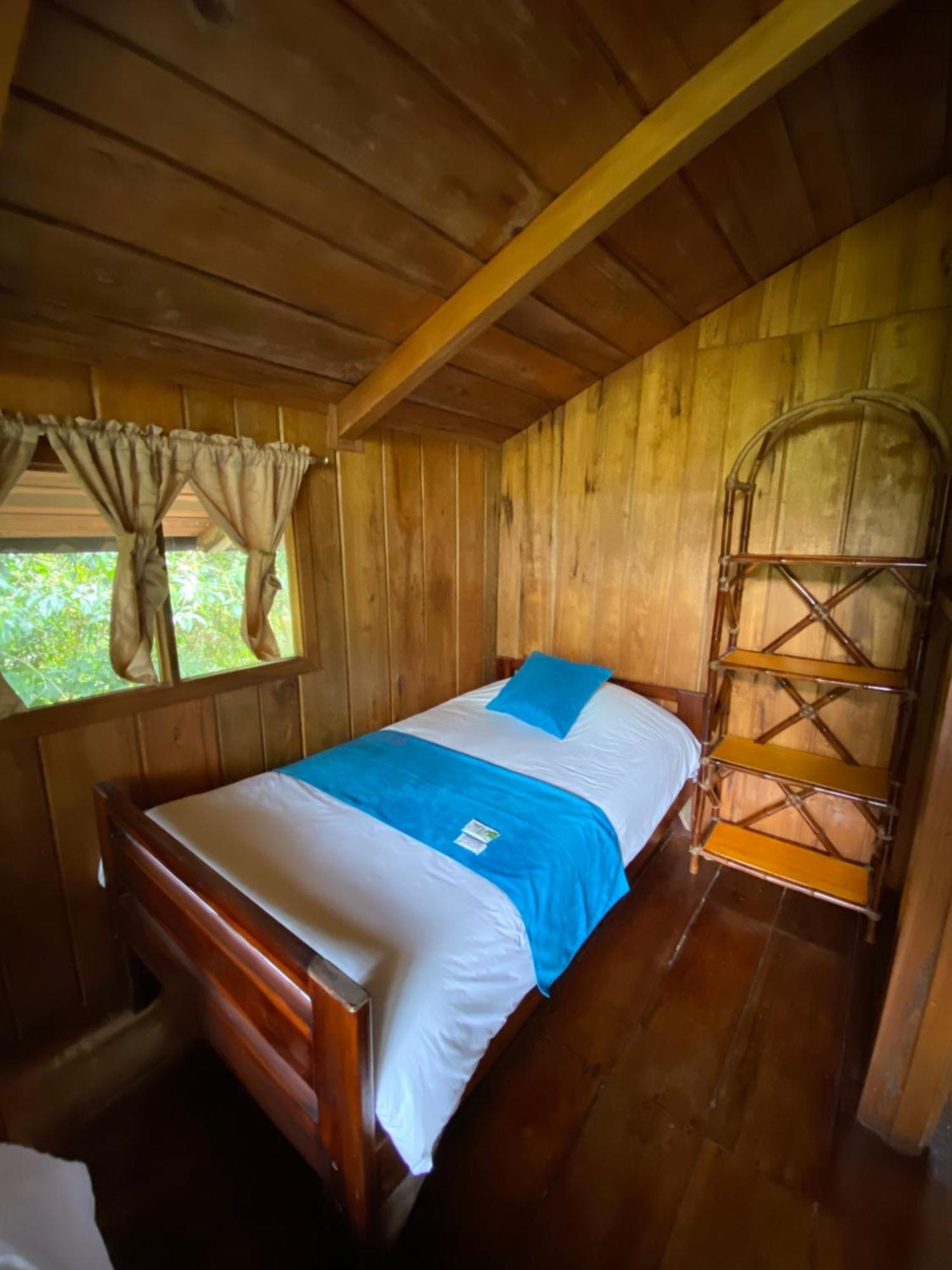 Hosteria Arasari Mindo Bagian luar foto